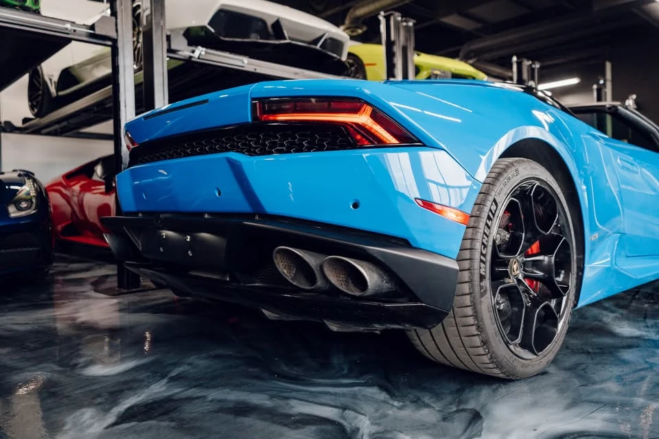 2016 Lamborghini Huracan LP610-4 - Image 9 of 18