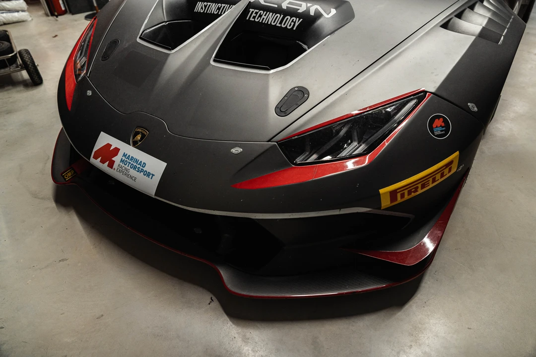 2016 Lamborghini Huracan LP610-4 - Image 14 of 31