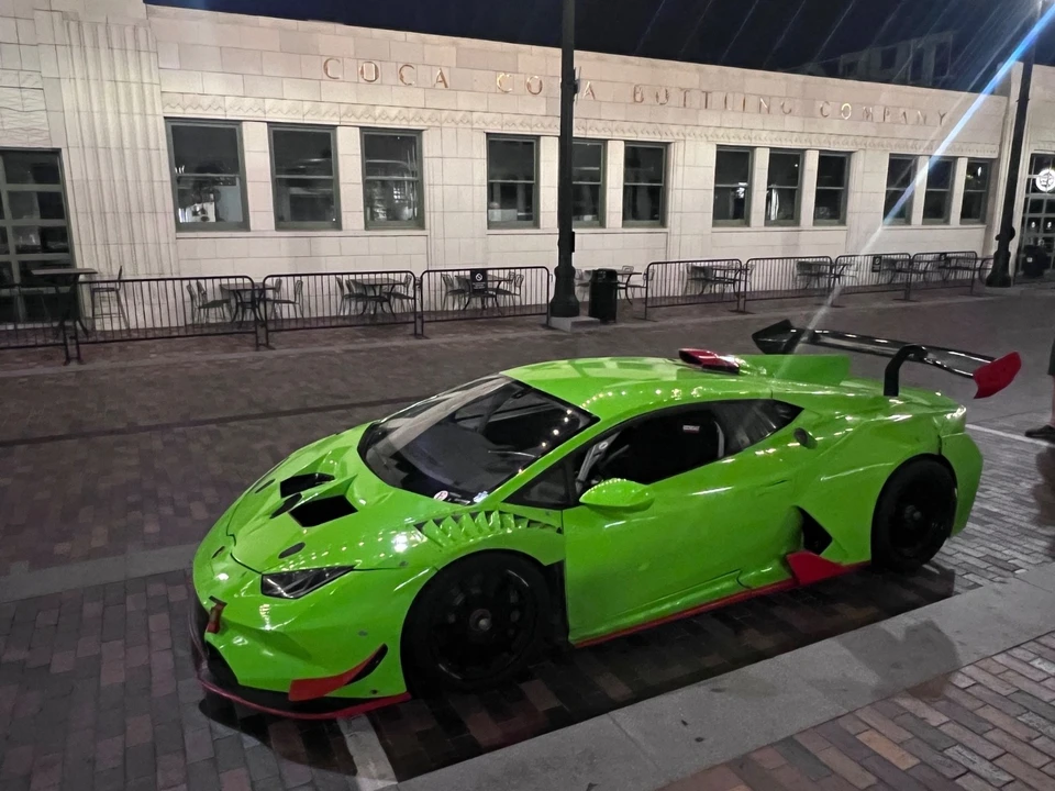 2016 Lamborghini Huracan - Image 11 of 11