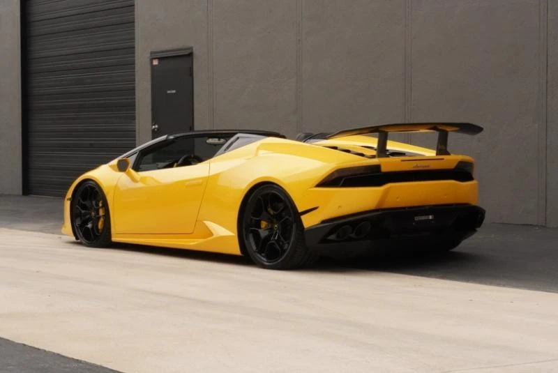 2016 Lamborghini Huracan LP610-4 - Image 11 of 31