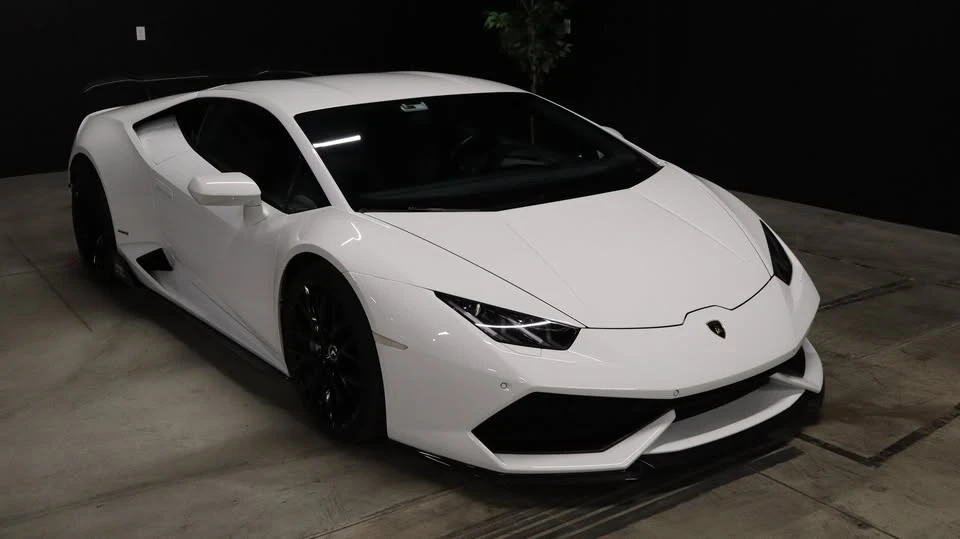 2016 Lamborghini Huracan - Image 4 of 20