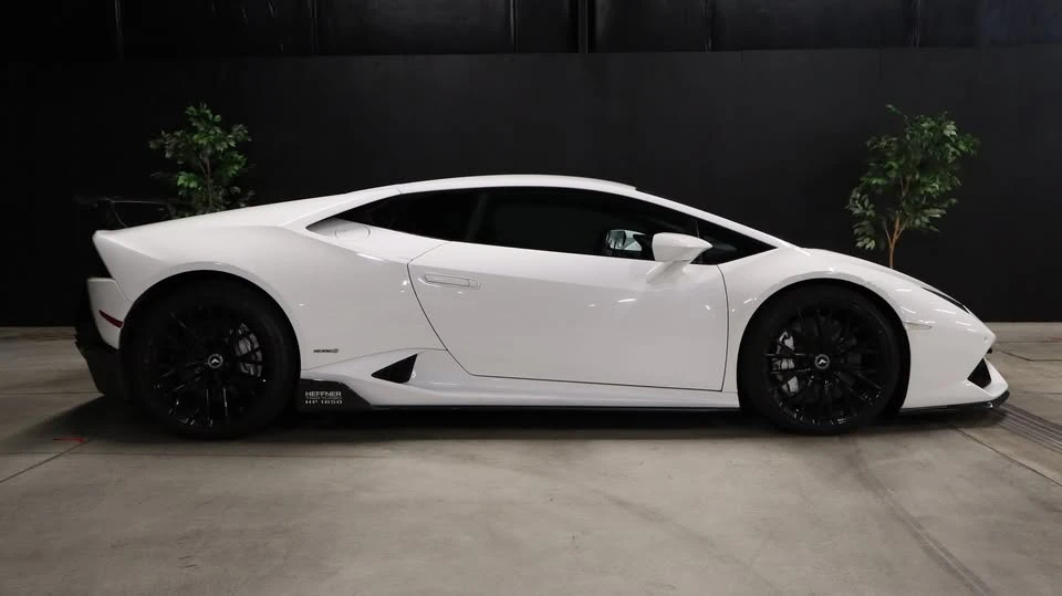 2016 Lamborghini Huracan - Image 5 of 20