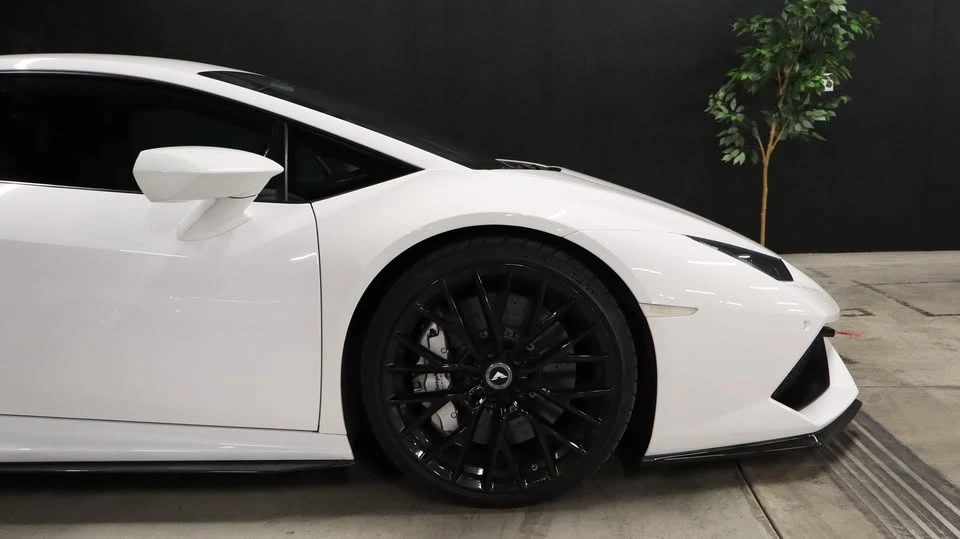 2016 Lamborghini Huracan - Image 6 of 20
