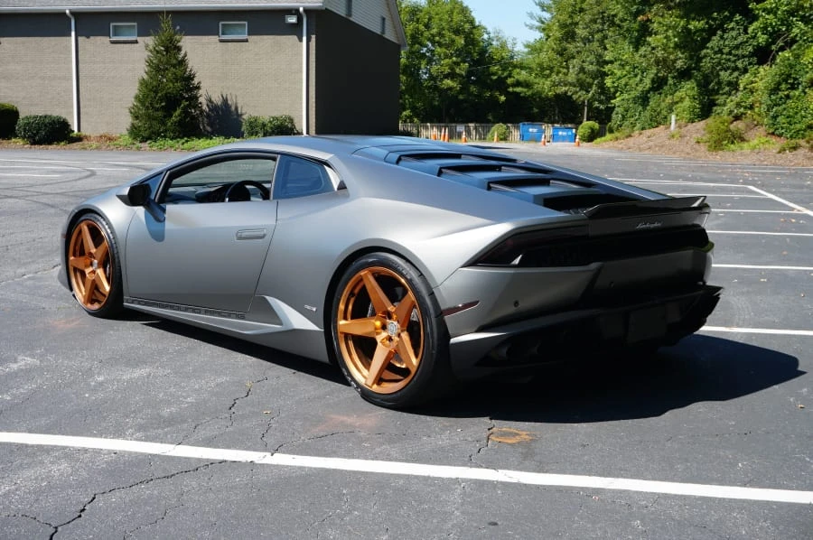 2016 Lamborghini Huracan - Image 3 of 31