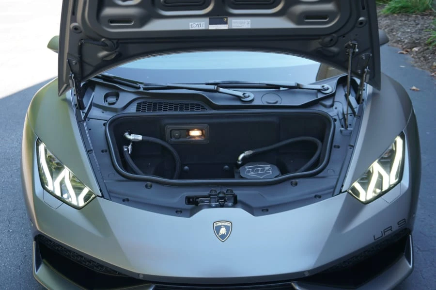 2016 Lamborghini Huracan - Image 30 of 31