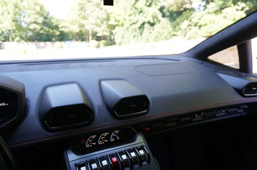 2016 Lamborghini Huracan - Image 15 of 31