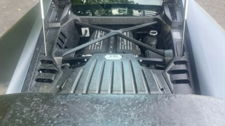 2016 Lamborghini Huracan - Image 14 of 24
