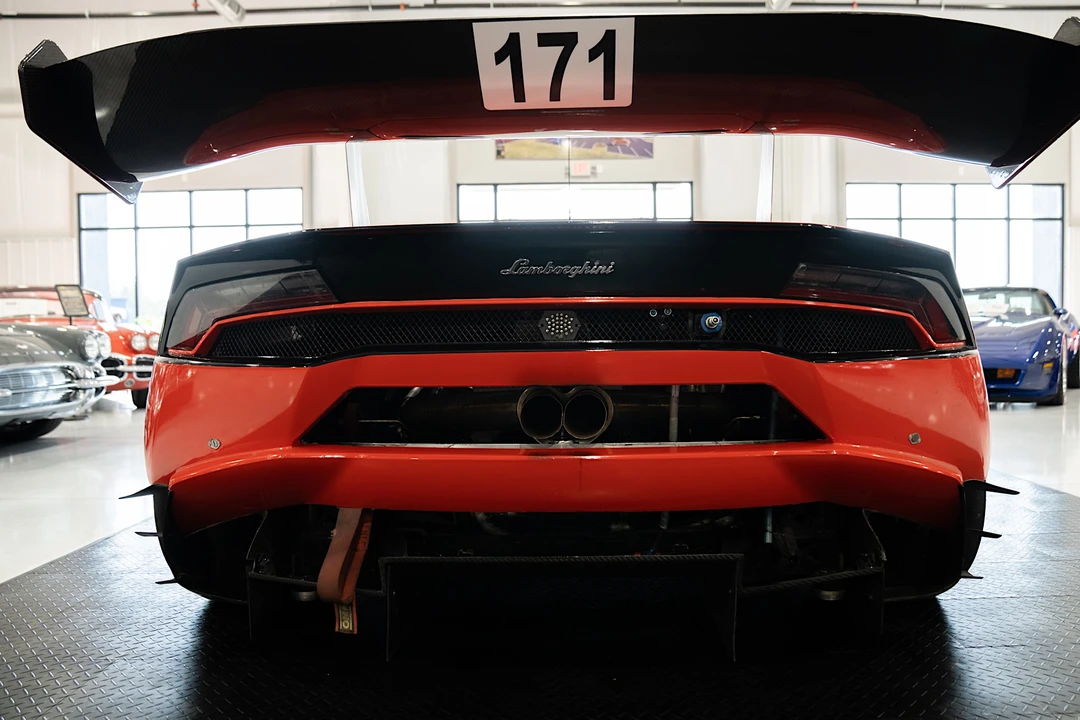 2016 Lamborghini Huracan - Image 10 of 31