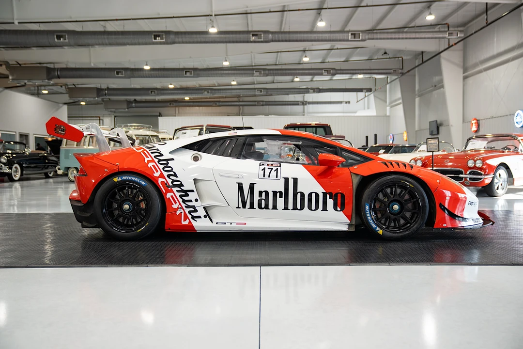 2016 Lamborghini Huracan - Image 4 of 31