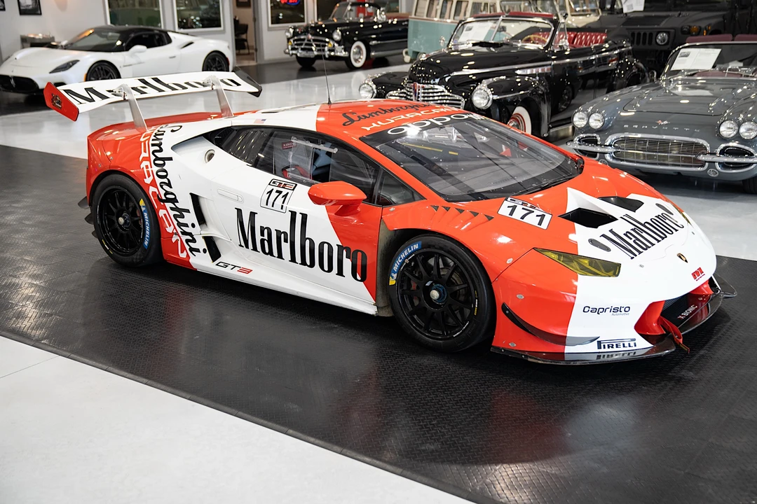 2016 Lamborghini Huracan - Image 11 of 31