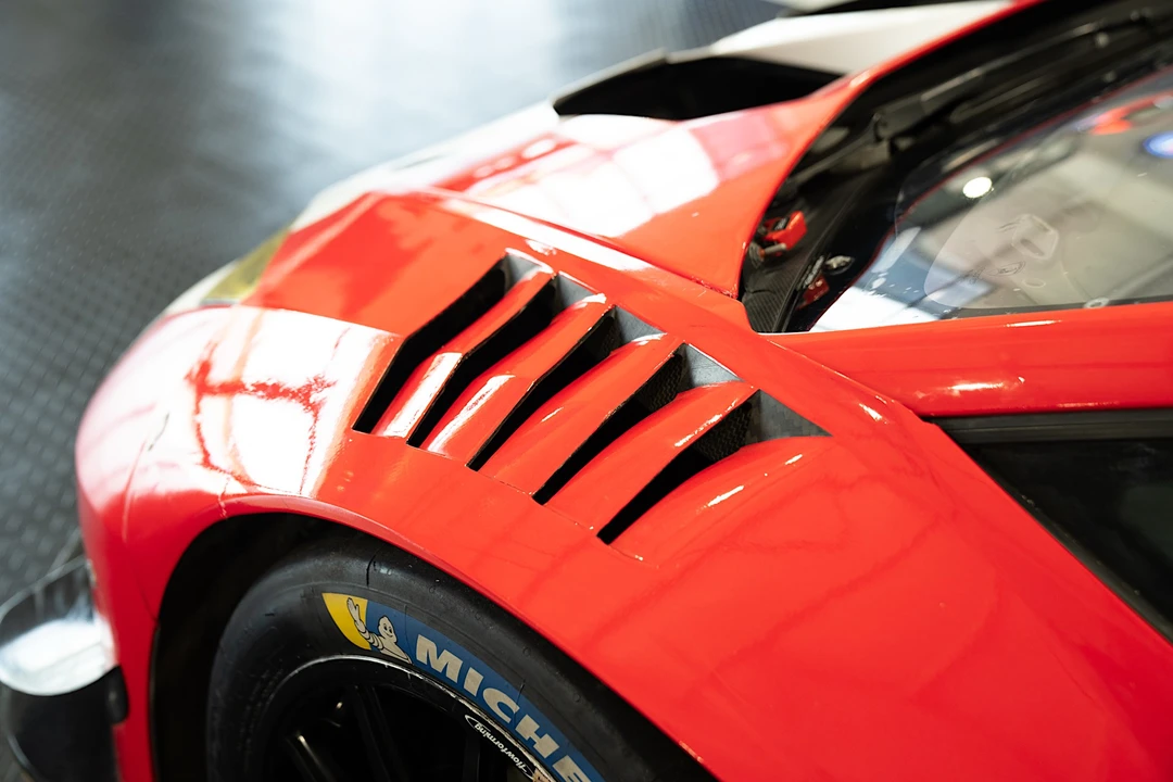 2016 Lamborghini Huracan - Image 23 of 31