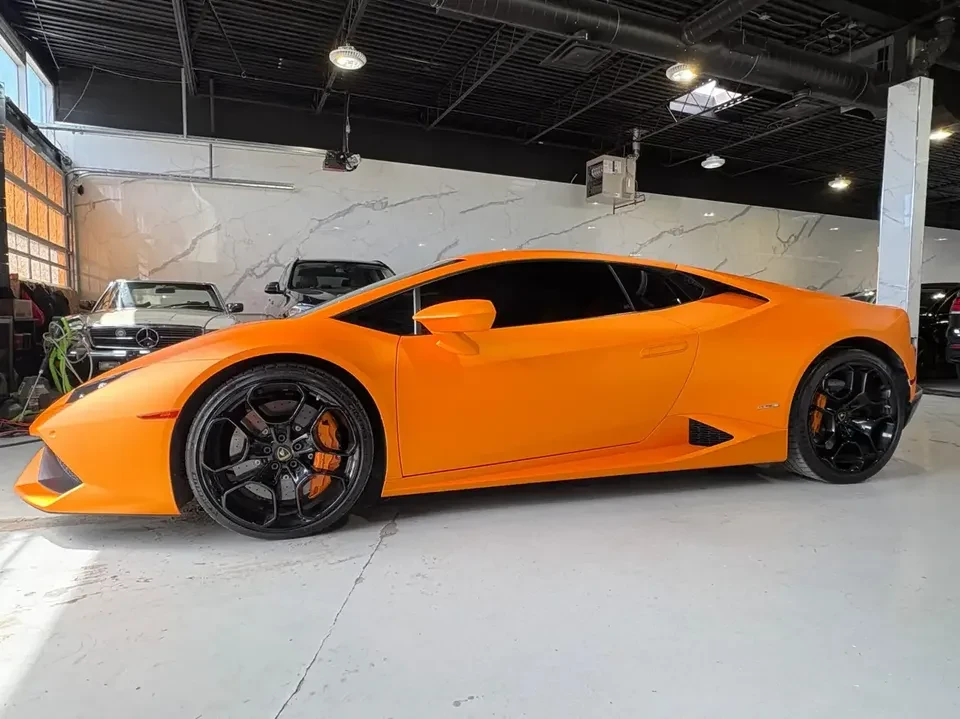 2016 Lamborghini Huracan LP610-4 - Image 2 of 20