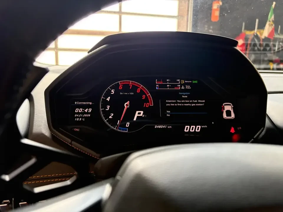 2016 Lamborghini Huracan LP610-4 - Image 12 of 20