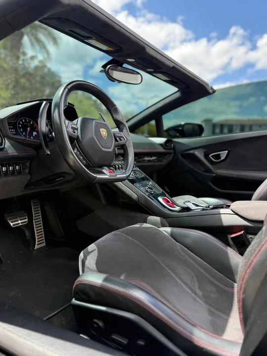 2016 Lamborghini Huracan LP610-4 - Image 3 of 6