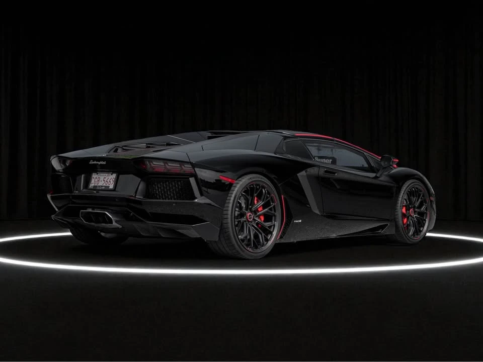 2016 Lamborghini Aventador LP700-4 - Image 6 of 13