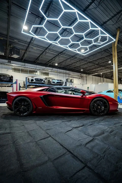 2016 Lamborghini Aventador LP700-4 - Image 9 of 20