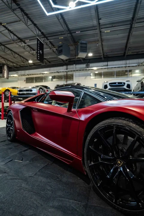 2016 Lamborghini Aventador LP700-4 - Image 8 of 20