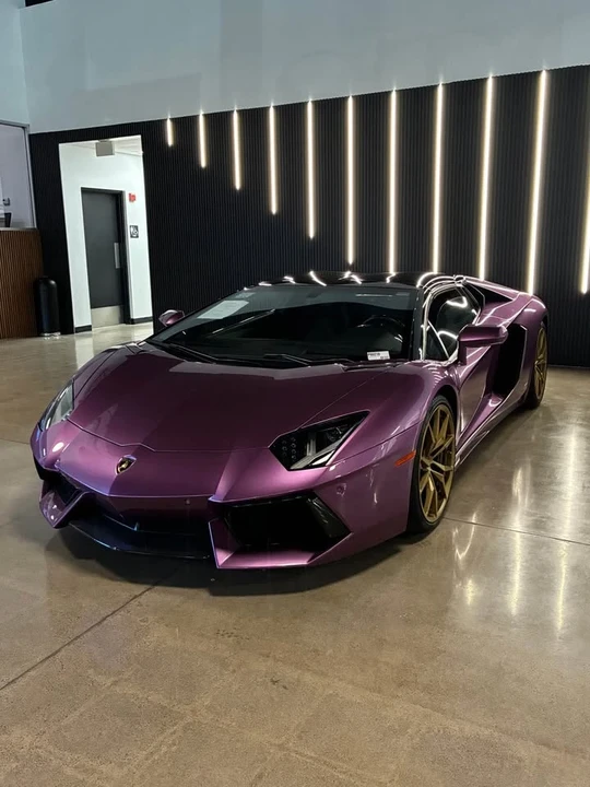 2016 Lamborghini Aventador LP700-4 - Image 3 of 9