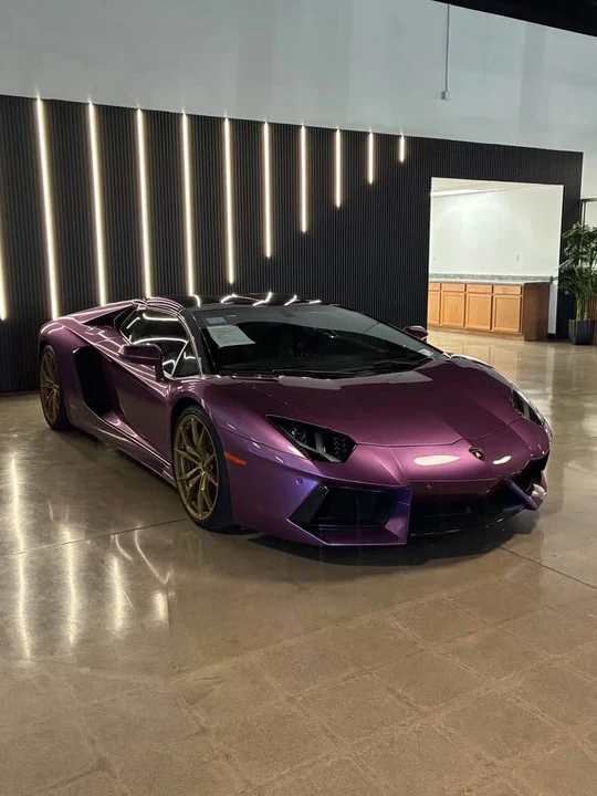 2016 Lamborghini Aventador LP700-4 - Image 4 of 9