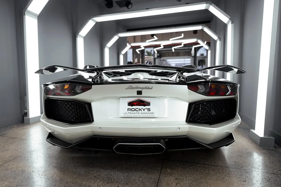 2016 Lamborghini Aventador LP700-4 Roadster - Image 5 of 19