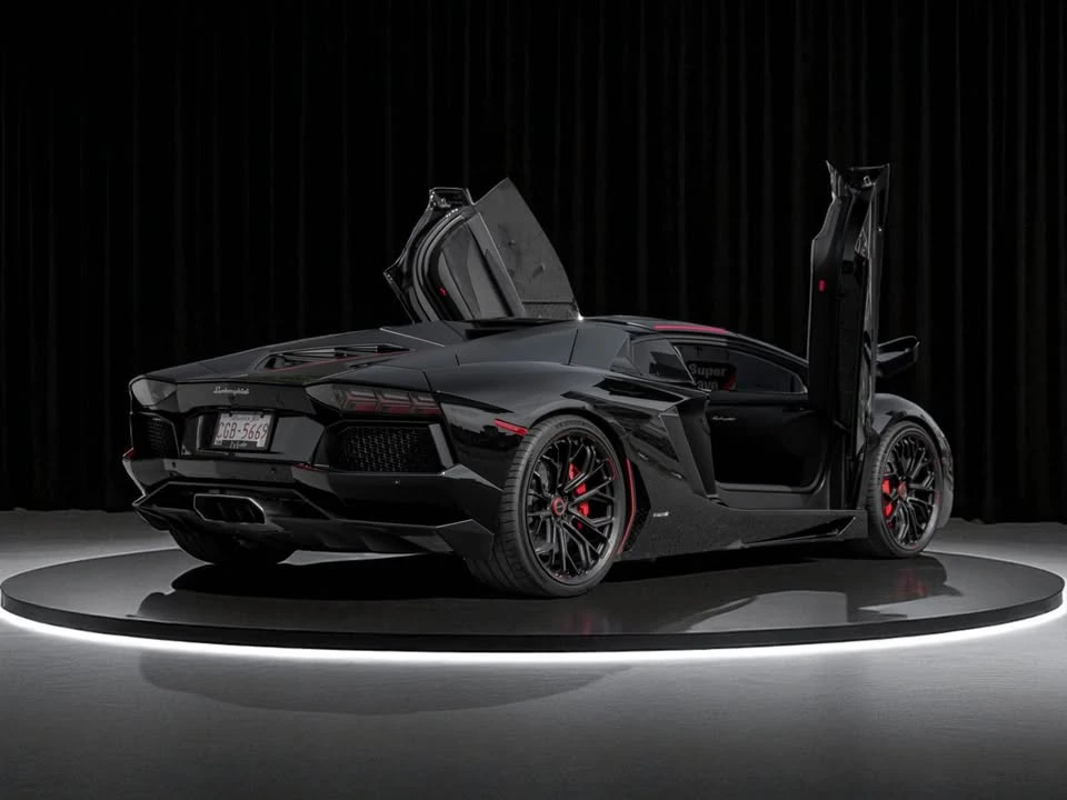 2016 Lamborghini Aventador LP700-4 - Image 8 of 9