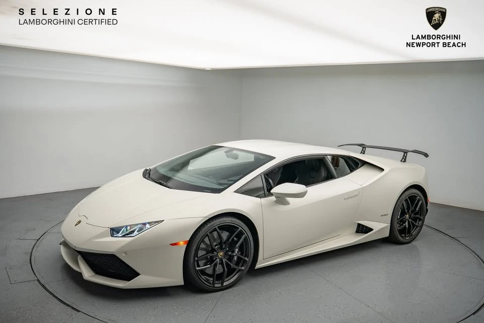 2016 Lamborghini Huracan - Image 2 of 10