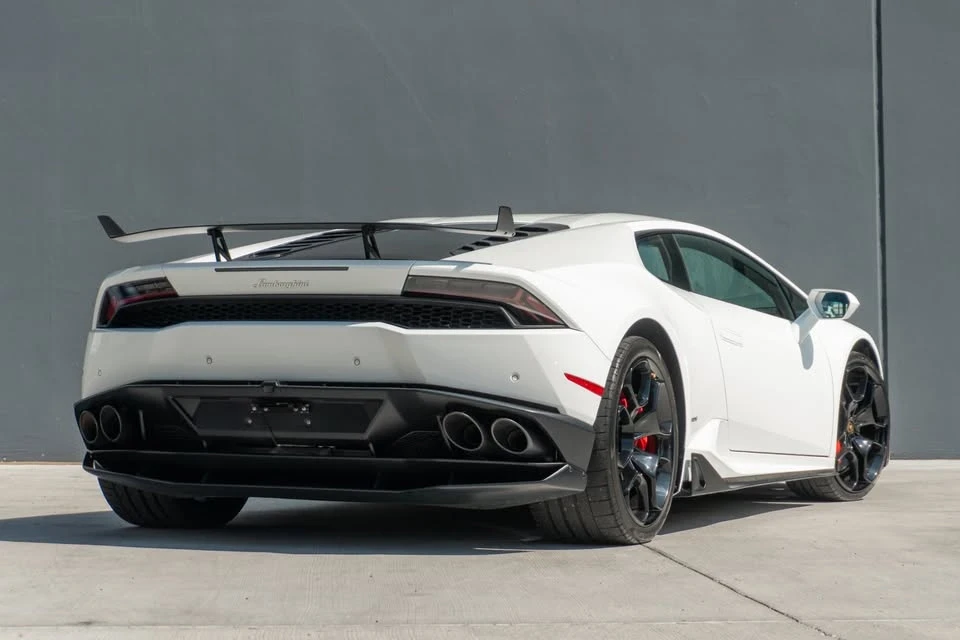 2016 Lamborghini Huracan LP610-4 - Image 6 of 19