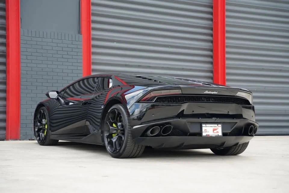 2016 Lamborghini Huracan - Image 2 of 20