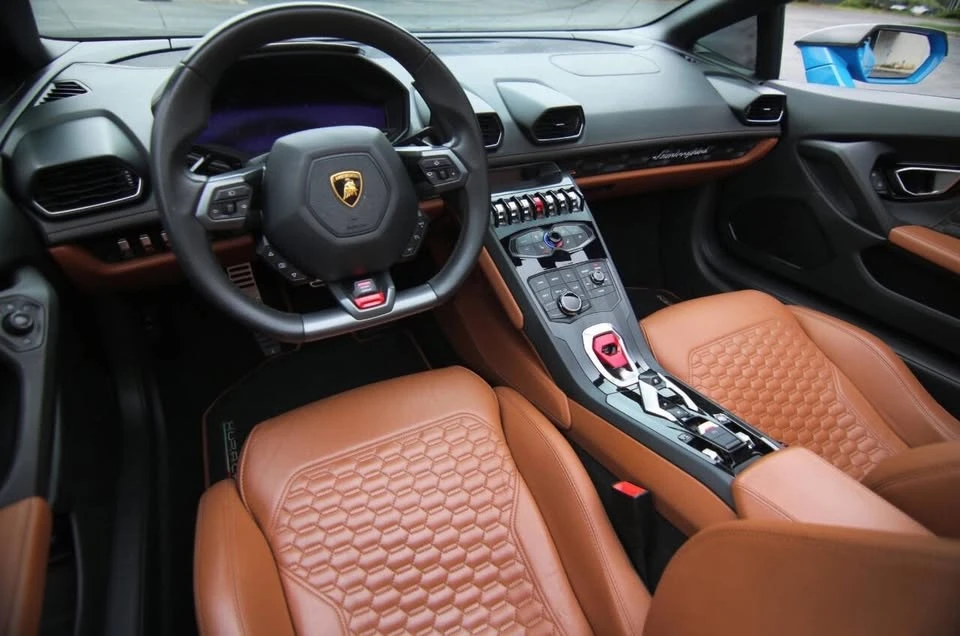 2016 Lamborghini Huracan LP610-4 - Image 12 of 16