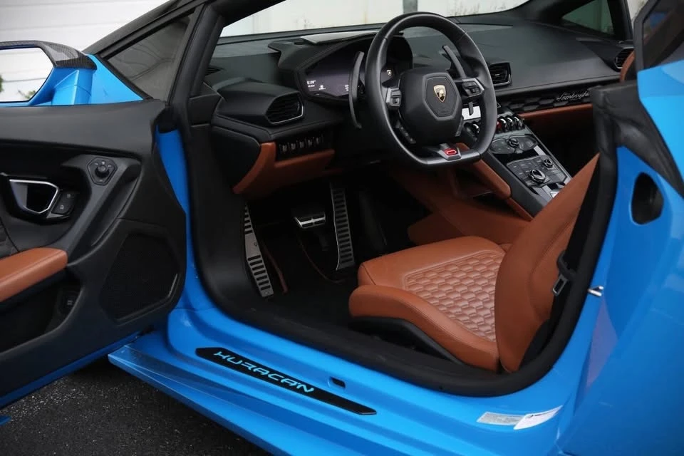 2016 Lamborghini Huracan LP610-4 - Image 9 of 16