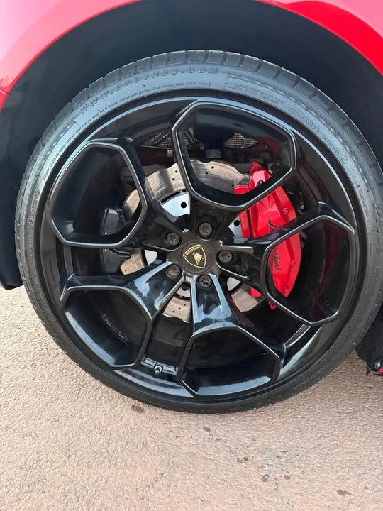 2016 Lamborghini Huracan LP580-2 - Image 12 of 20