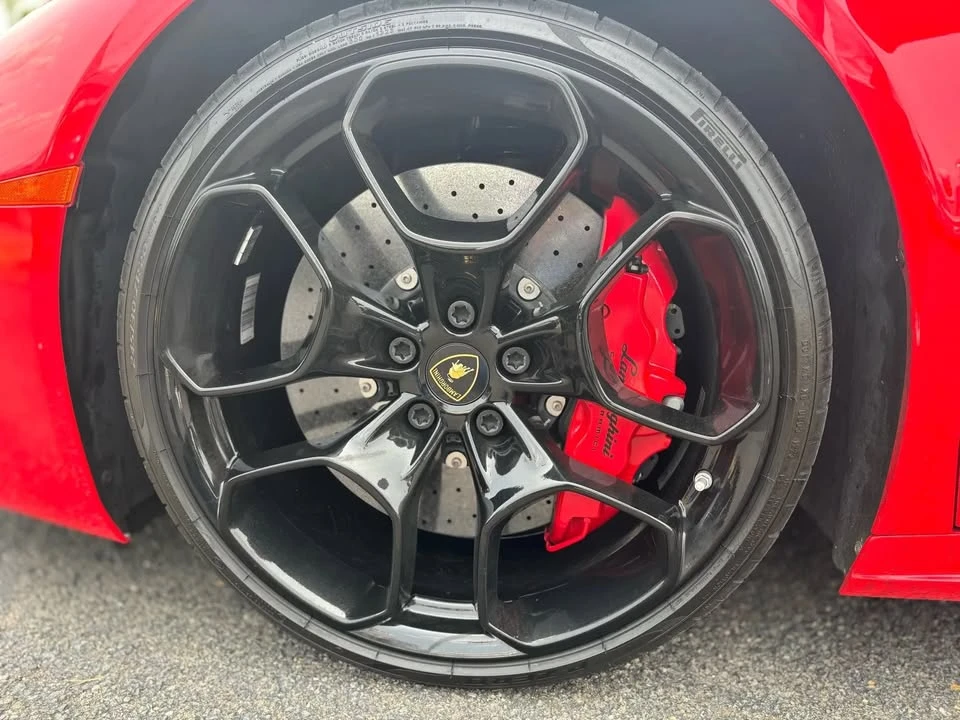 2016 Lamborghini Huracan LP610-4 - Image 7 of 19