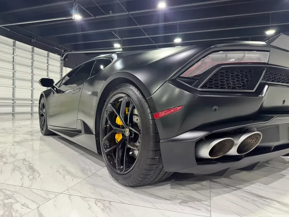 2016 Lamborghini Huracan LP580-2 - Image 12 of 20