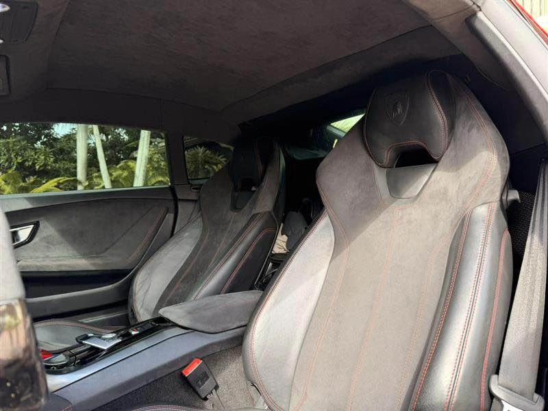 2016 Lamborghini Huracan LP580-2 - Image 13 of 20