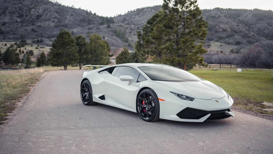 2016 Lamborghini Huracan LP580-2 - Image 4 of 13