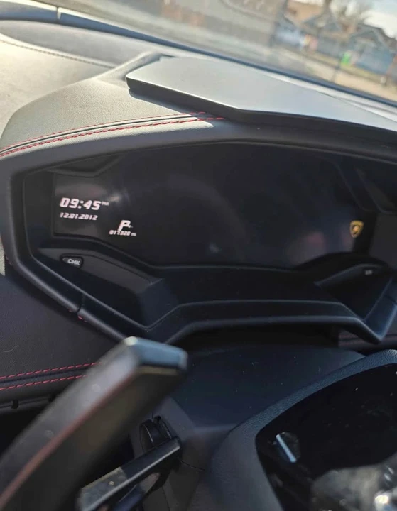 2016 Lamborghini Huracan LP580-2 - Image 12 of 13