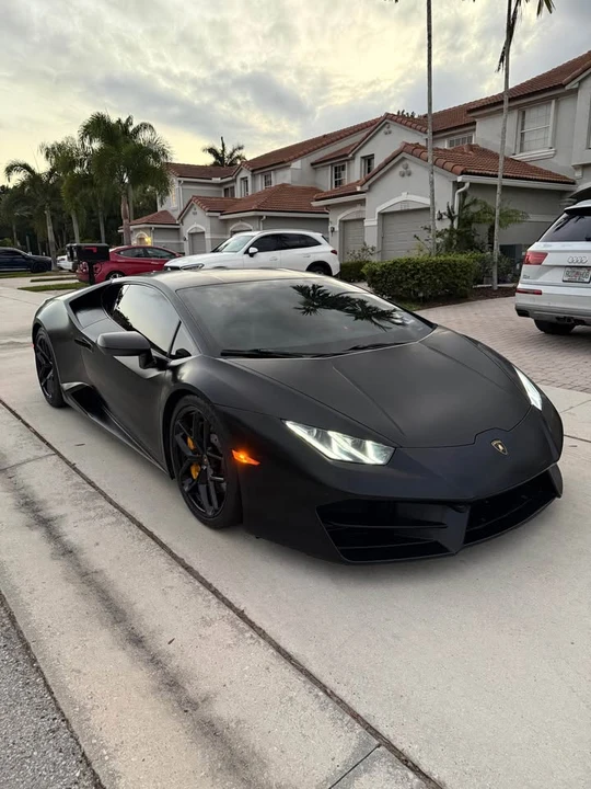 2016 Lamborghini Huracan LP580-2 - Image 3 of 11