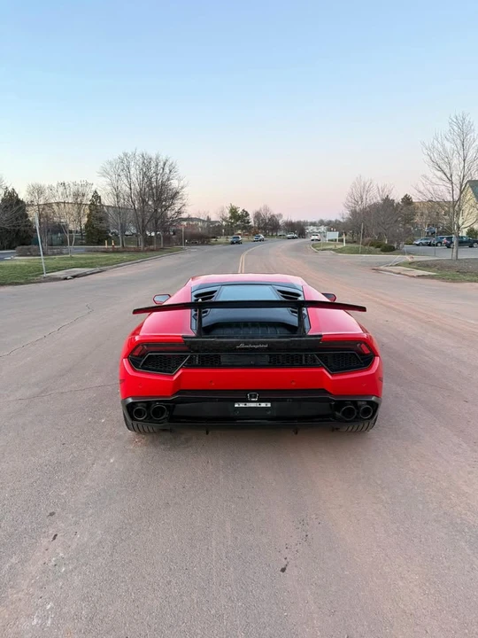 2016 Lamborghini Huracan LP580-2 - Image 5 of 17