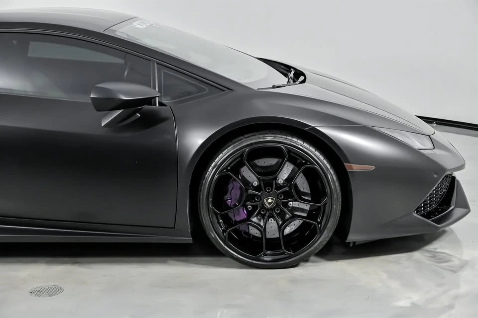 2016 Lamborghini Huracan LP610-4 - Image 14 of 19