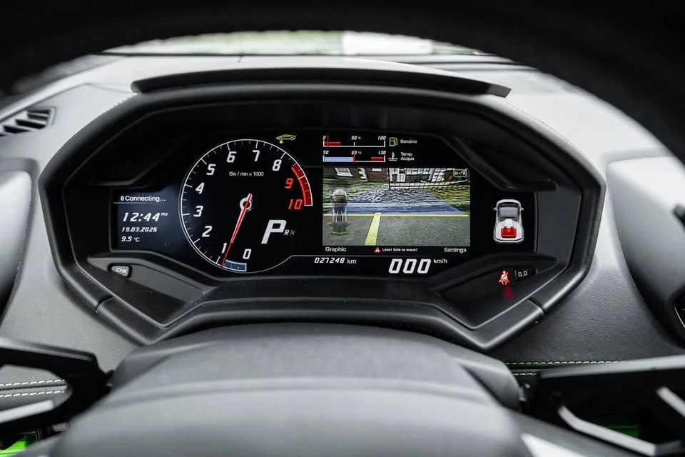 2016 Lamborghini Huracan LP610-4 - Image 9 of 16