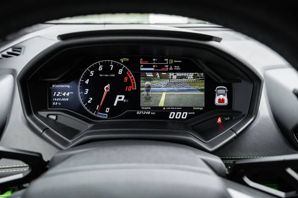 2016 Lamborghini Huracan LP610-4 - Image 12 of 16