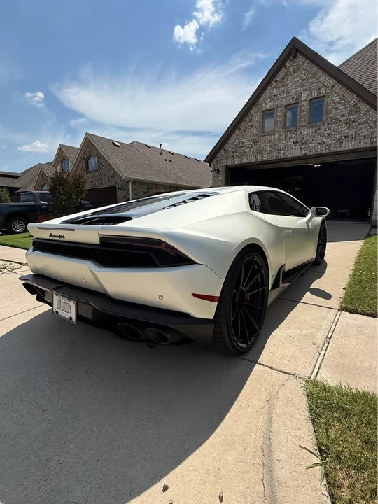 2016 Lamborghini Huracan LP610-4 - Image 4 of 15