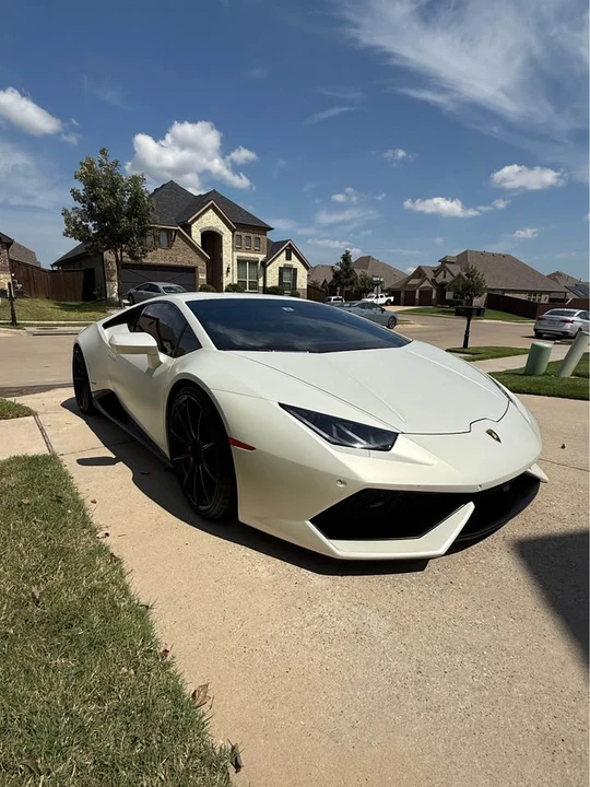 2016 Lamborghini Huracan LP610-4 - Image 3 of 15