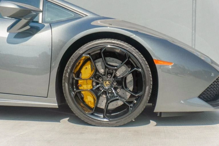 2016 Lamborghini Huracan LP610-4 - Image 17 of 20