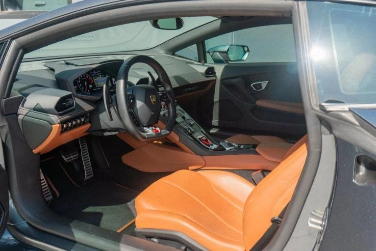 2016 Lamborghini Huracan LP610-4 - Image 10 of 20