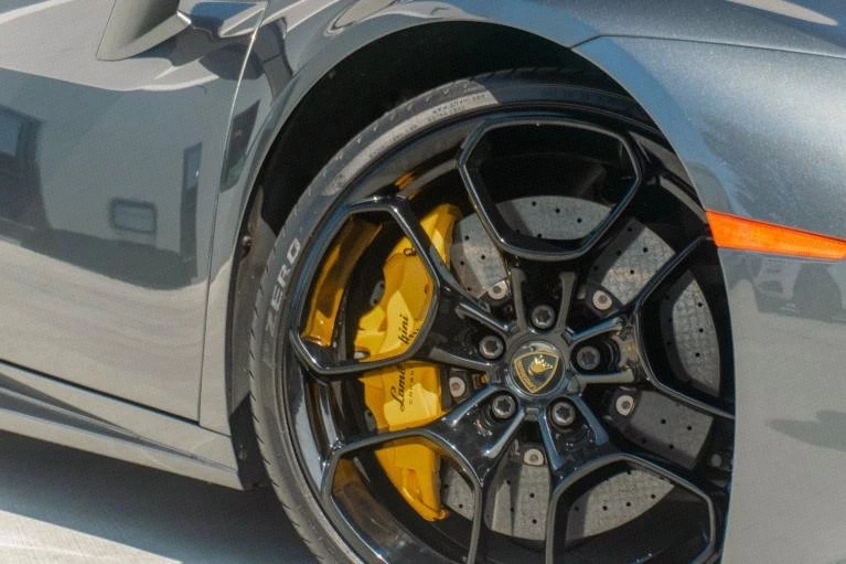 2016 Lamborghini Huracan LP610-4 - Image 11 of 20