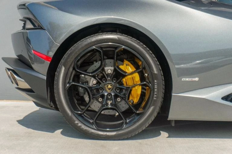 2016 Lamborghini Huracan LP610-4 - Image 14 of 20