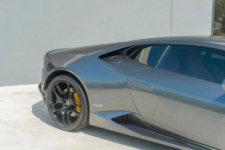 2016 Lamborghini Huracan LP610-4 - Image 12 of 20