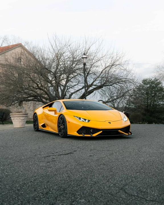 2016 Lamborghini Huracan LP610-4 - Image 2 of 15
