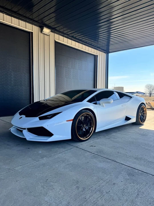 2016 Lamborghini Huracan LP610-4 - Image 5 of 10